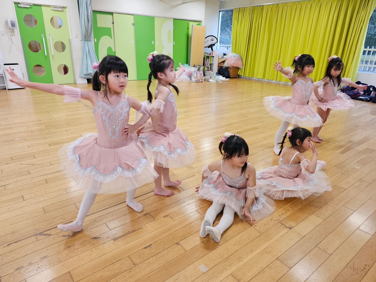 バレエ年長 (2).jpeg
